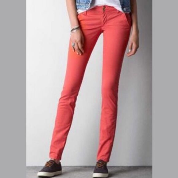 🔹️American Eagle Coral Stretch Skinny Jeans Size 4/27 - Picture 1 of 10